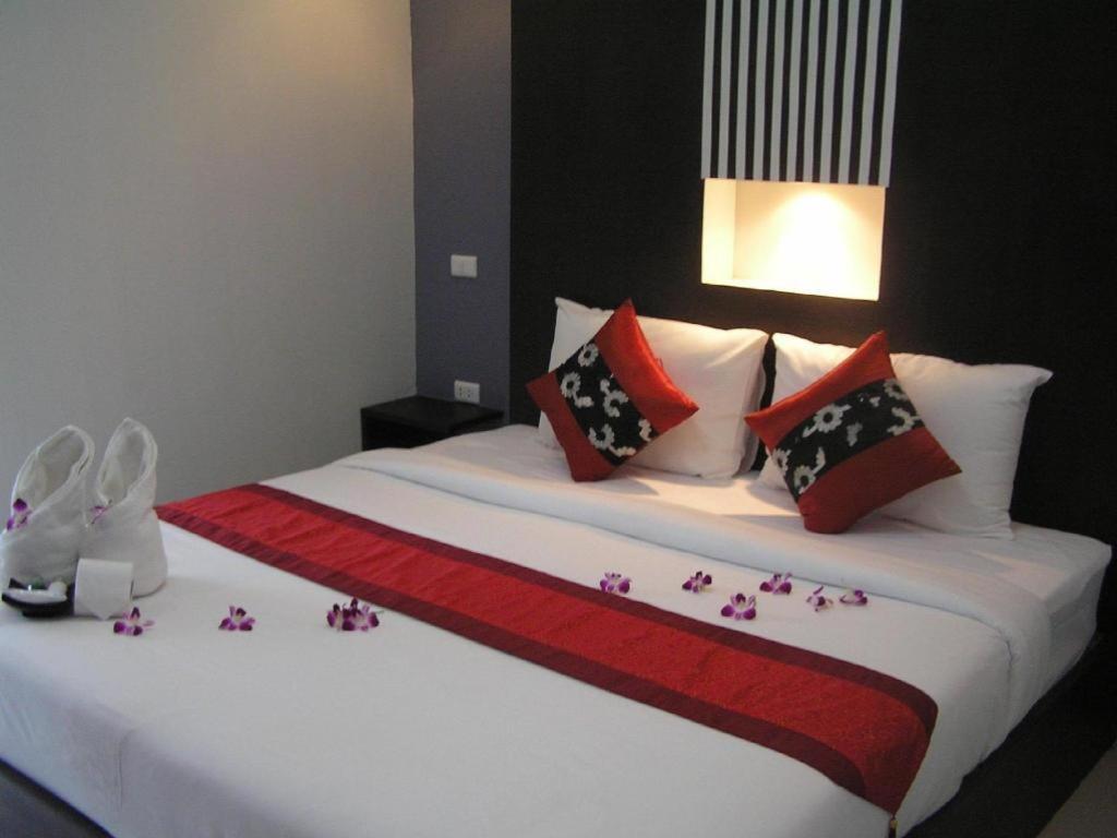 The Impress Khonkaen Hotel Khon Kaen Esterno foto