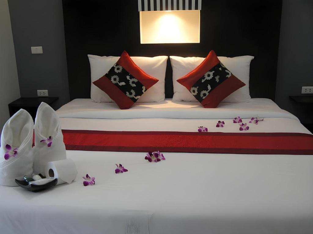 The Impress Khonkaen Hotel Khon Kaen Esterno foto