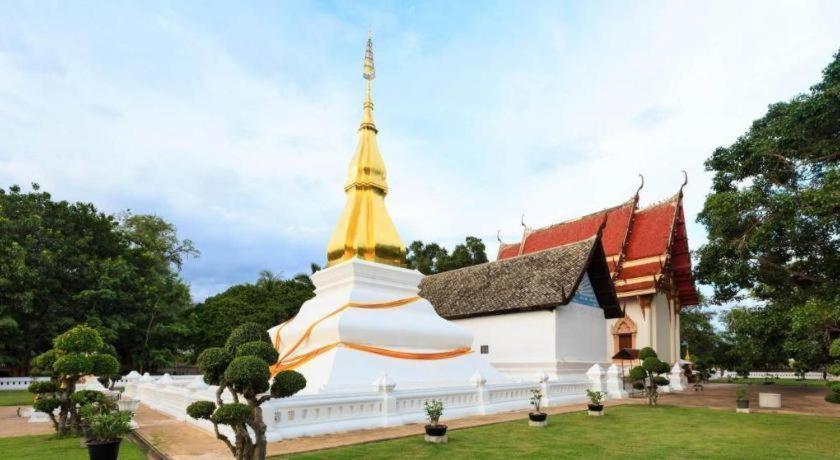 The Impress Khonkaen Hotel Khon Kaen Esterno foto